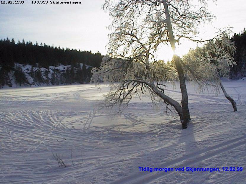 Tidlig morgen ved Skjennungen
