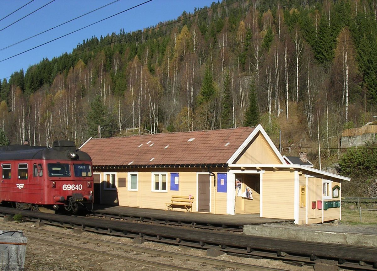 Toget kommer til Bjørgeseter