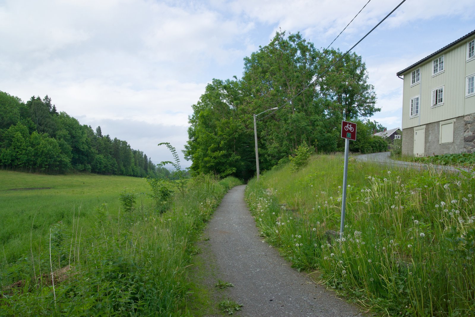 Turstien ved Torstad gård