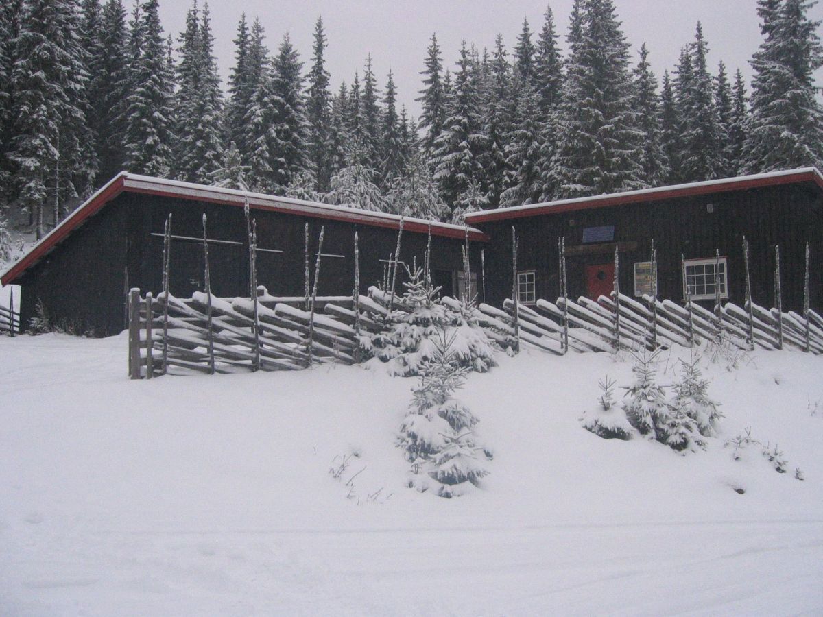 Tverrsjøstallen ved inngangen til skisesongen