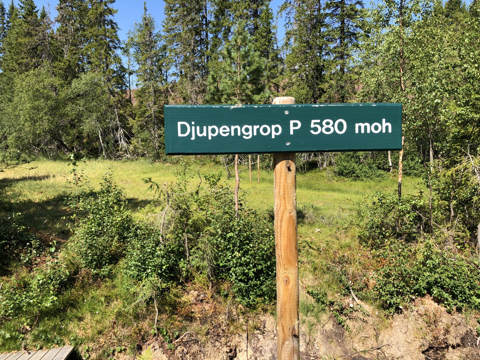 Utfartsparkeringen på Djupengrop