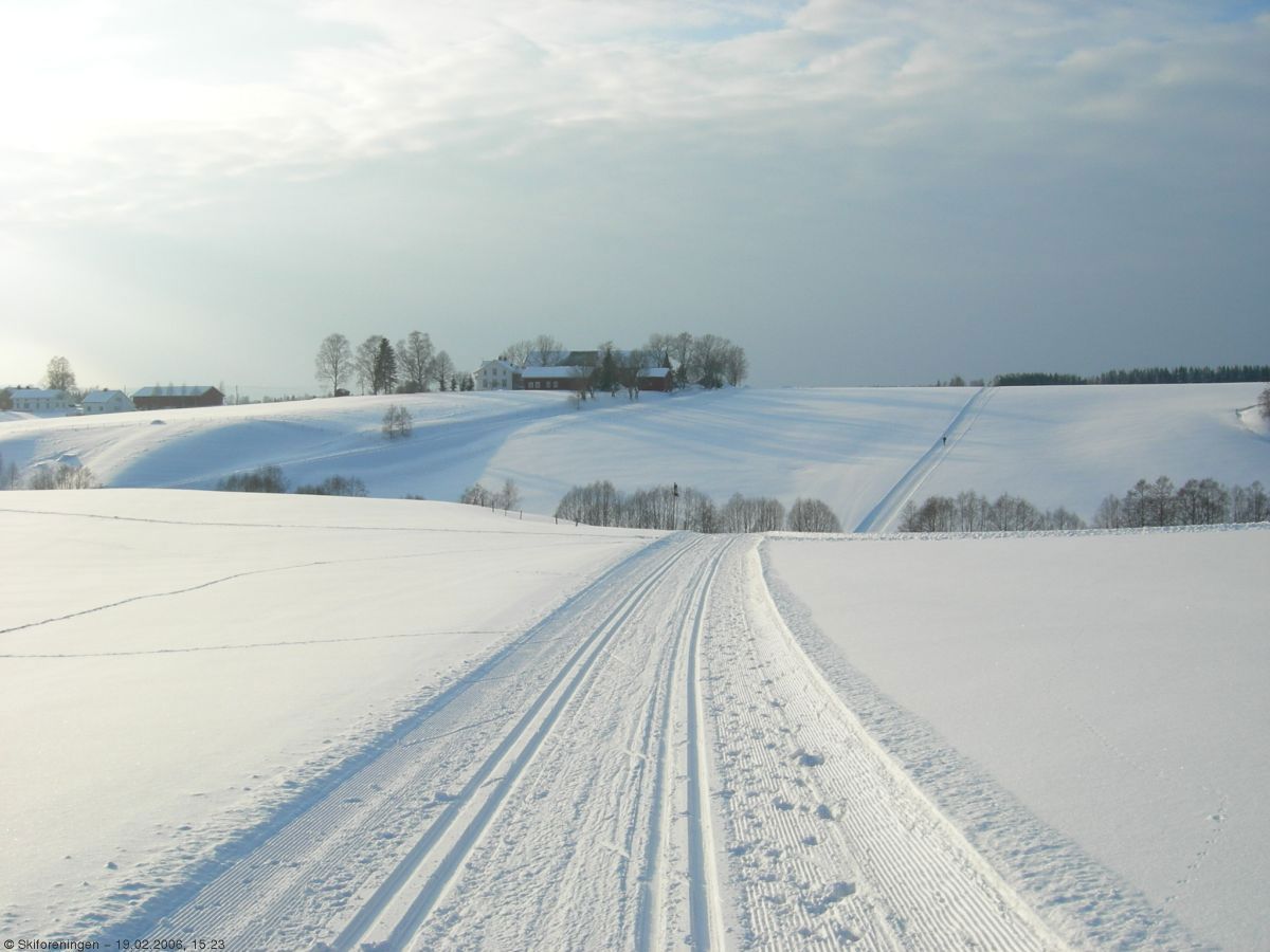 Utsikt mot Ask gård