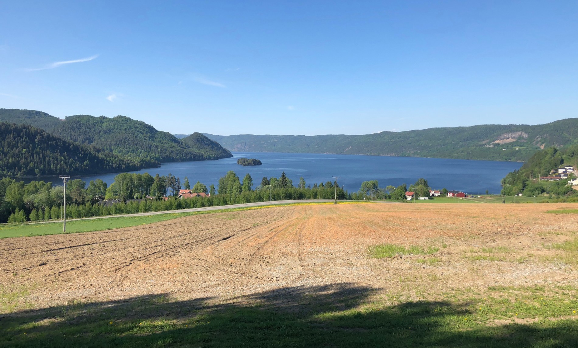 Utsikt mot Holsfjorden