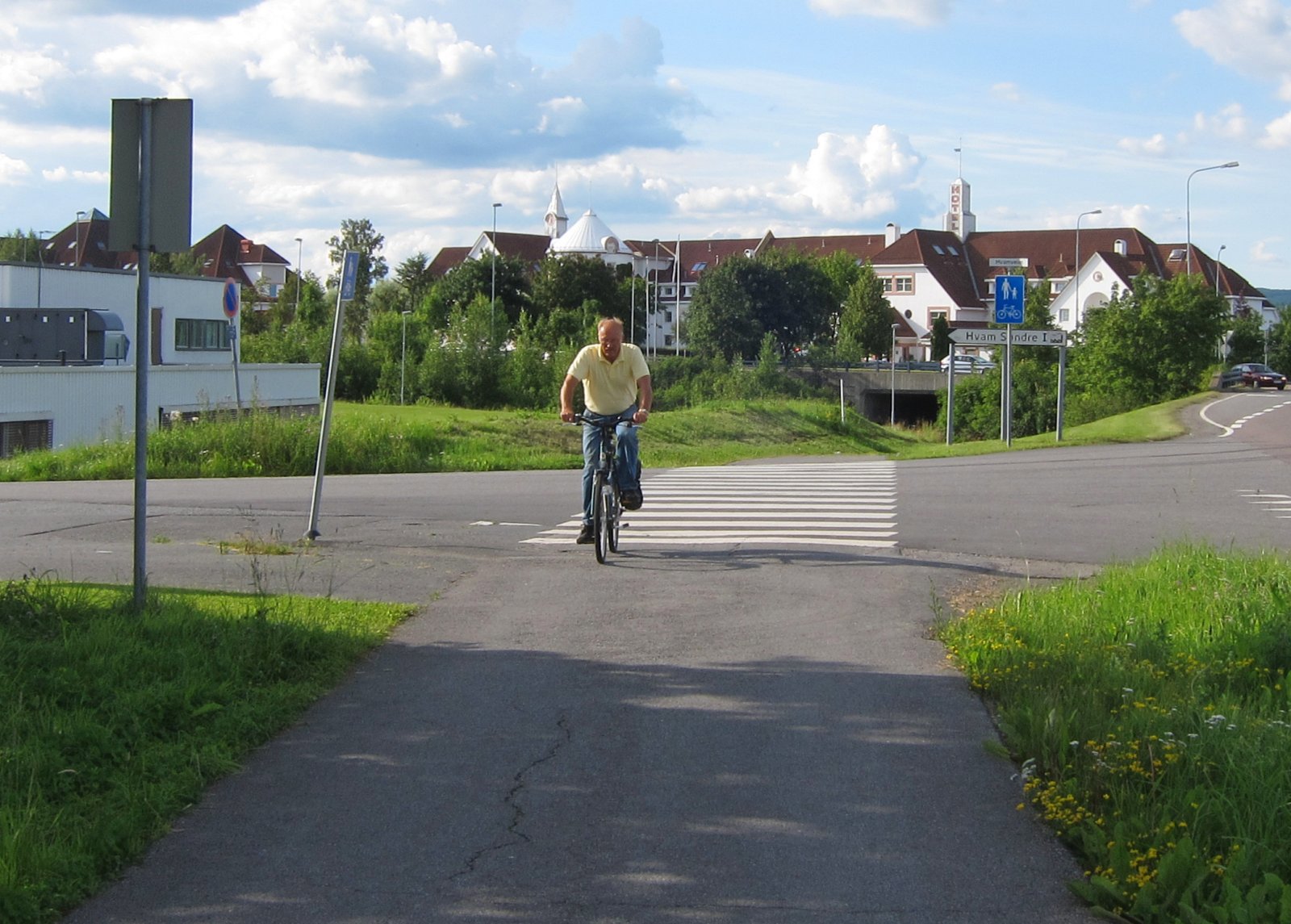 Veien krysses ved Olavsgård