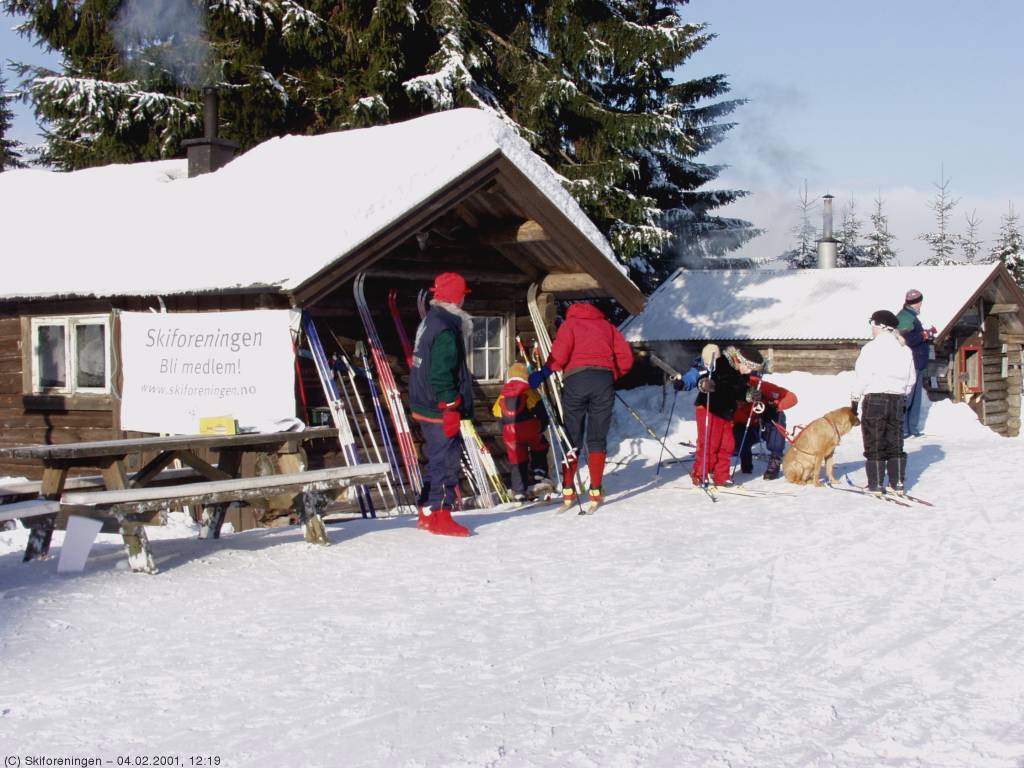 Vervestasjon på Myggheim, vinteren 2001