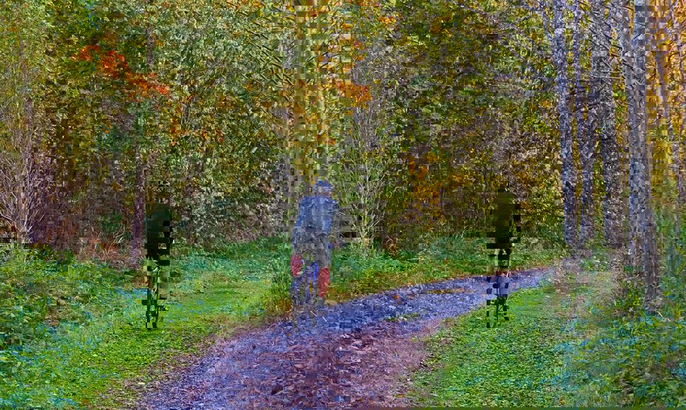 På sykkel langs Øverlandselva