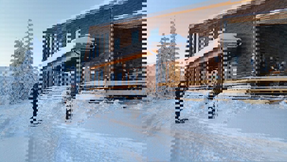 Tidlig vinter ved Rausteinshytta