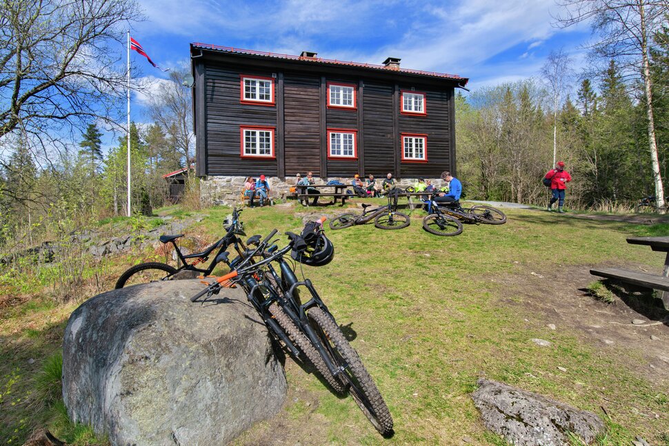 Hvile for tobente og tohjulte