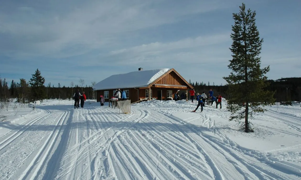Flott vinterdag i Snertingdal Flott vinterdag i Snertingdal