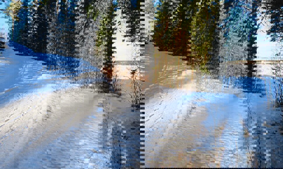 Ut på isen mot Eina